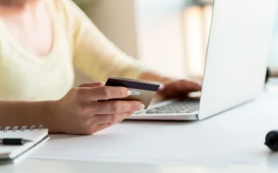 ¿Merece la pena pagar por un curso de afiliación? Pros y contras frente al autoaprendizaje
